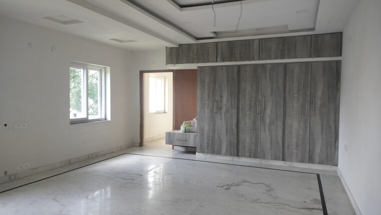 Room, jubilee hills Commercial Office Space 3600 Sq.Ft. In Jubilee Hills Hyderabad 9214161