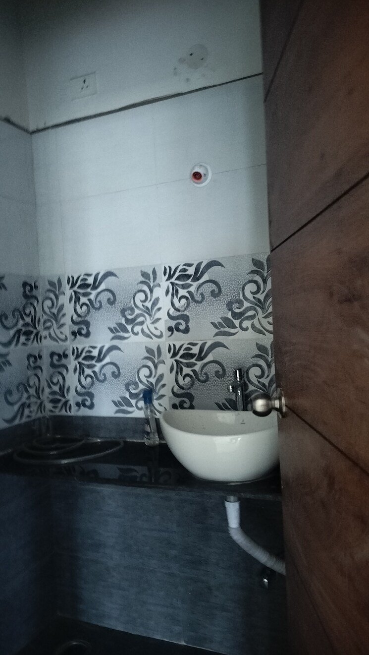 Bathroom, jubilee hills Commercial Office Space 3600 Sq.Ft. In Jubilee Hills Hyderabad 9214161