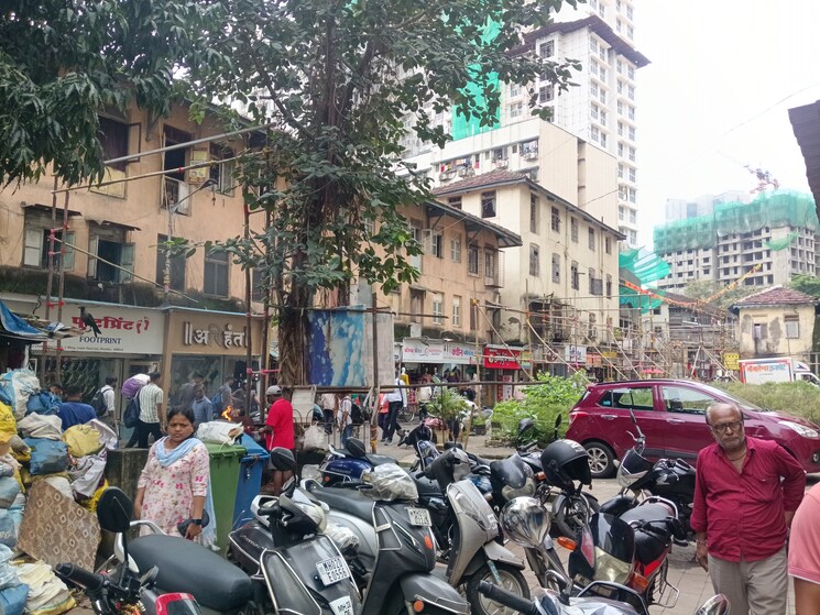  Parking, sarang-building Commercial Shop 150 Sq.Ft. In Lower Parel Mumbai 9214164