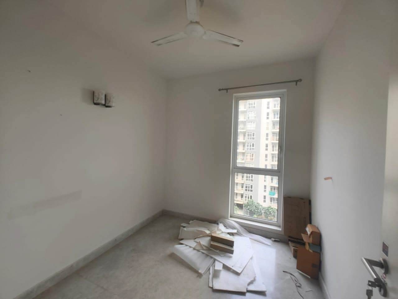 2 BHK Apartment For Sale in Ireo The Corridors