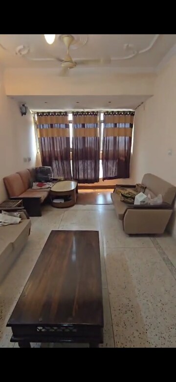 2 BHK Apartment For Rent in Bhagirathi Apartment, Sector 62