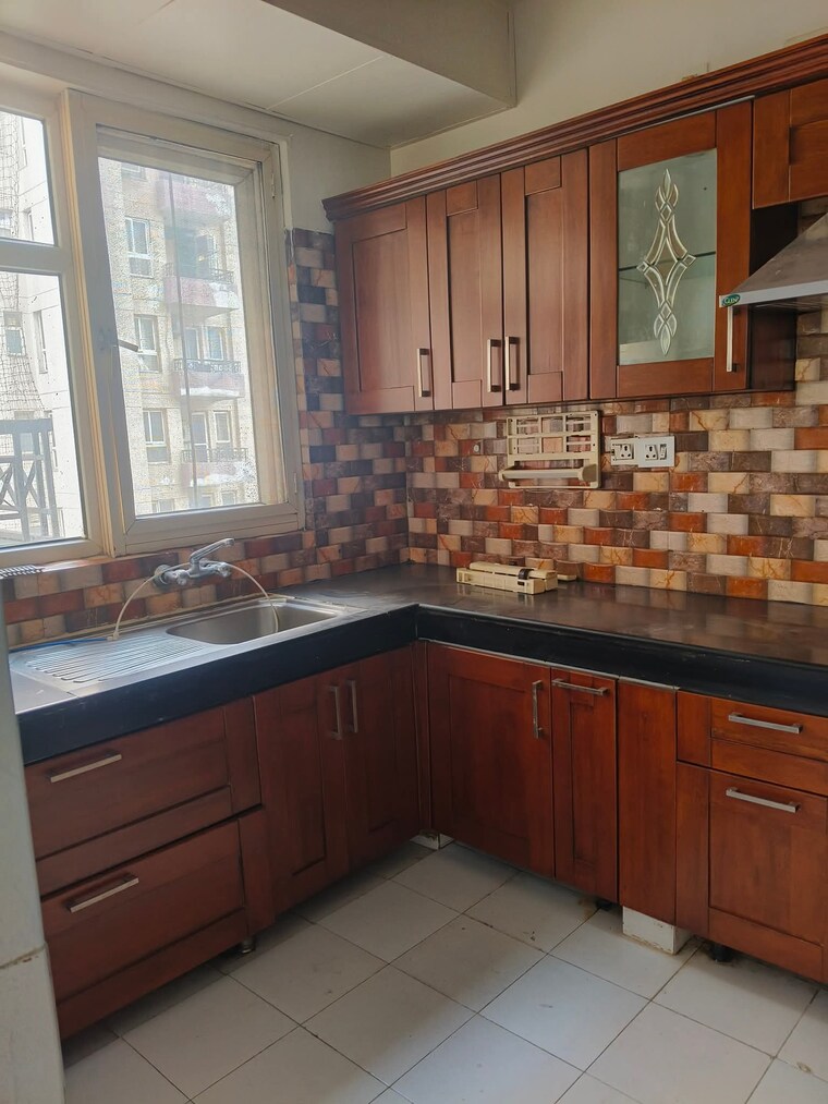 Kitchen, orchid-petals 3 Bedroom 1805 Sq.Ft. Apartment In Sector 49 Gurgaon 9214194