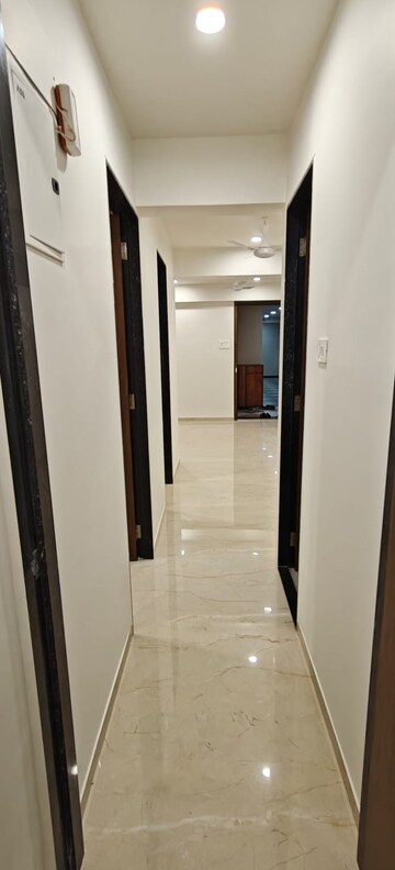 Building Lobby in 3 BHK Apartment at Golden Ferns Apartment, Bandra West – for Rent