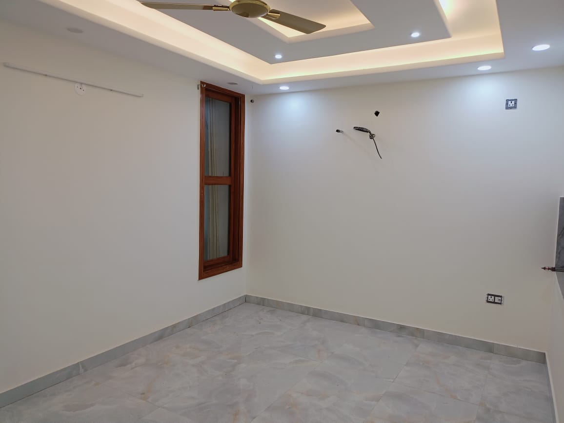 1 BHK + Extra Room Apartment For Sale in Sector 23 Dwarka