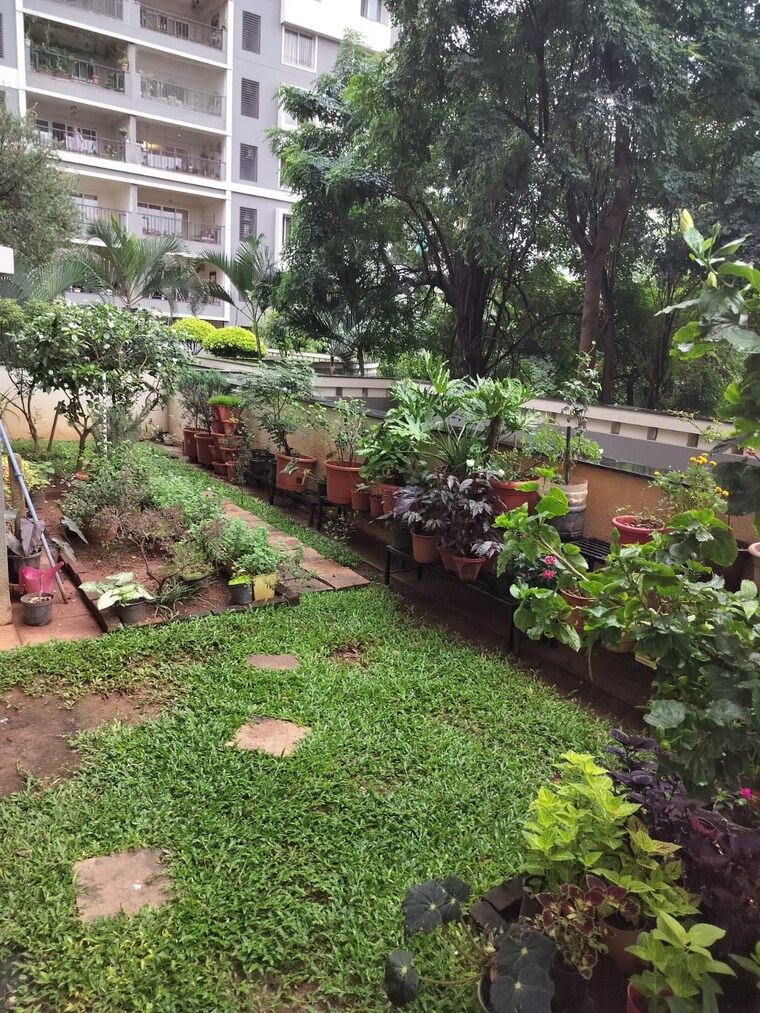 Garden, sobha-petunia 3 Bedroom 2479 Sq.Ft. Apartment In Nagavara Bangalore 9214244