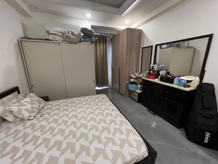 Bedroom, palam-vihar-residents-association 3 Bedroom 2350 Sq.Ft. Builder Floor In Palam Vihar Gurgaon 9214264