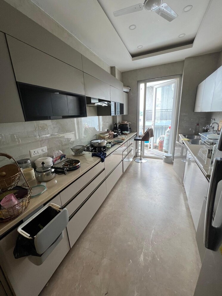 Kitchen, palam-vihar-residents-association 3 Bedroom 2350 Sq.Ft. Builder Floor In Palam Vihar Gurgaon 9214264