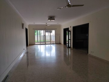Room in 3 BHK Apartment at Sobha Petunia, Nagavara – for Rent