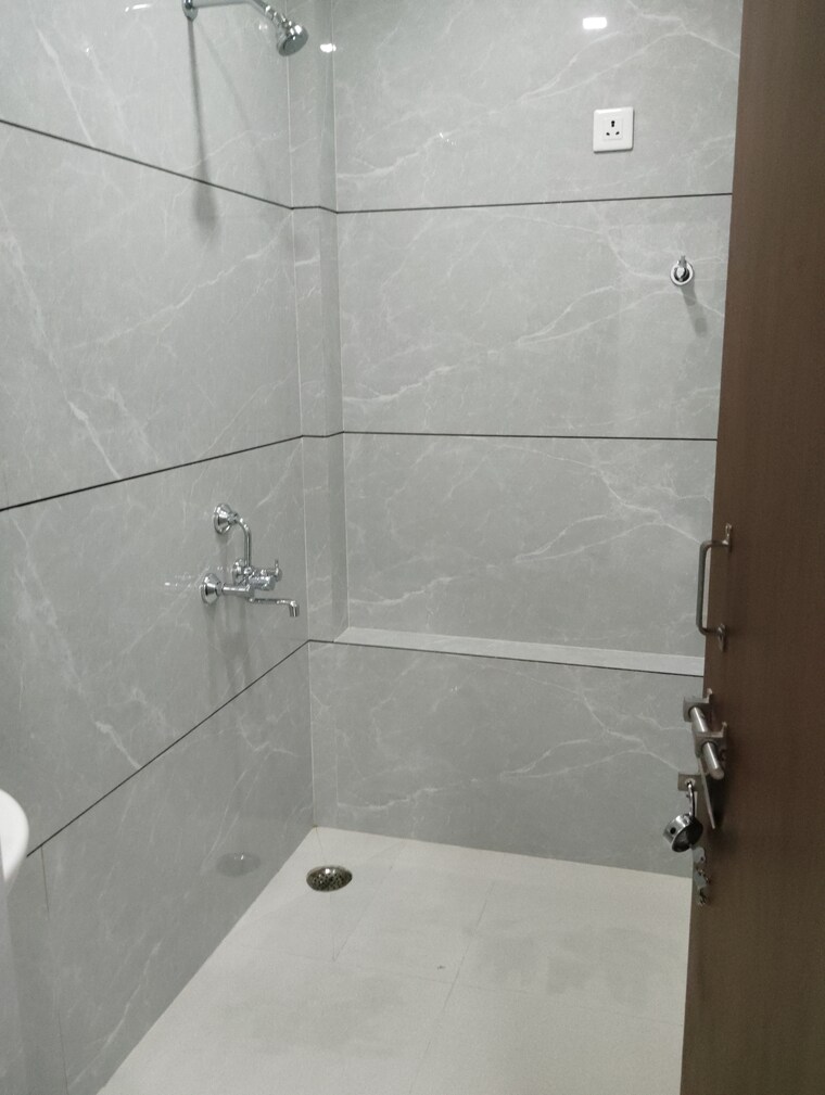 Floor Plan, aliganj Commercial Office Space 1800 Sq.Ft. In Aliganj Lucknow 9214295