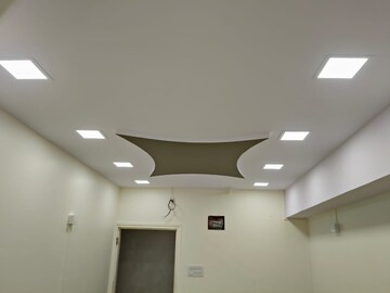 Furnished Amenities in 1 BHK Apartment at Vile Parle East – for Rent