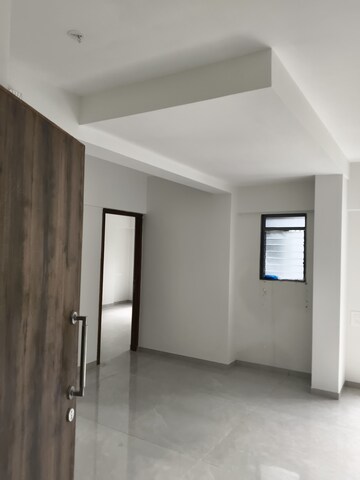 Room in 1 BHK Apartment at Vile Parle East – for Rent
