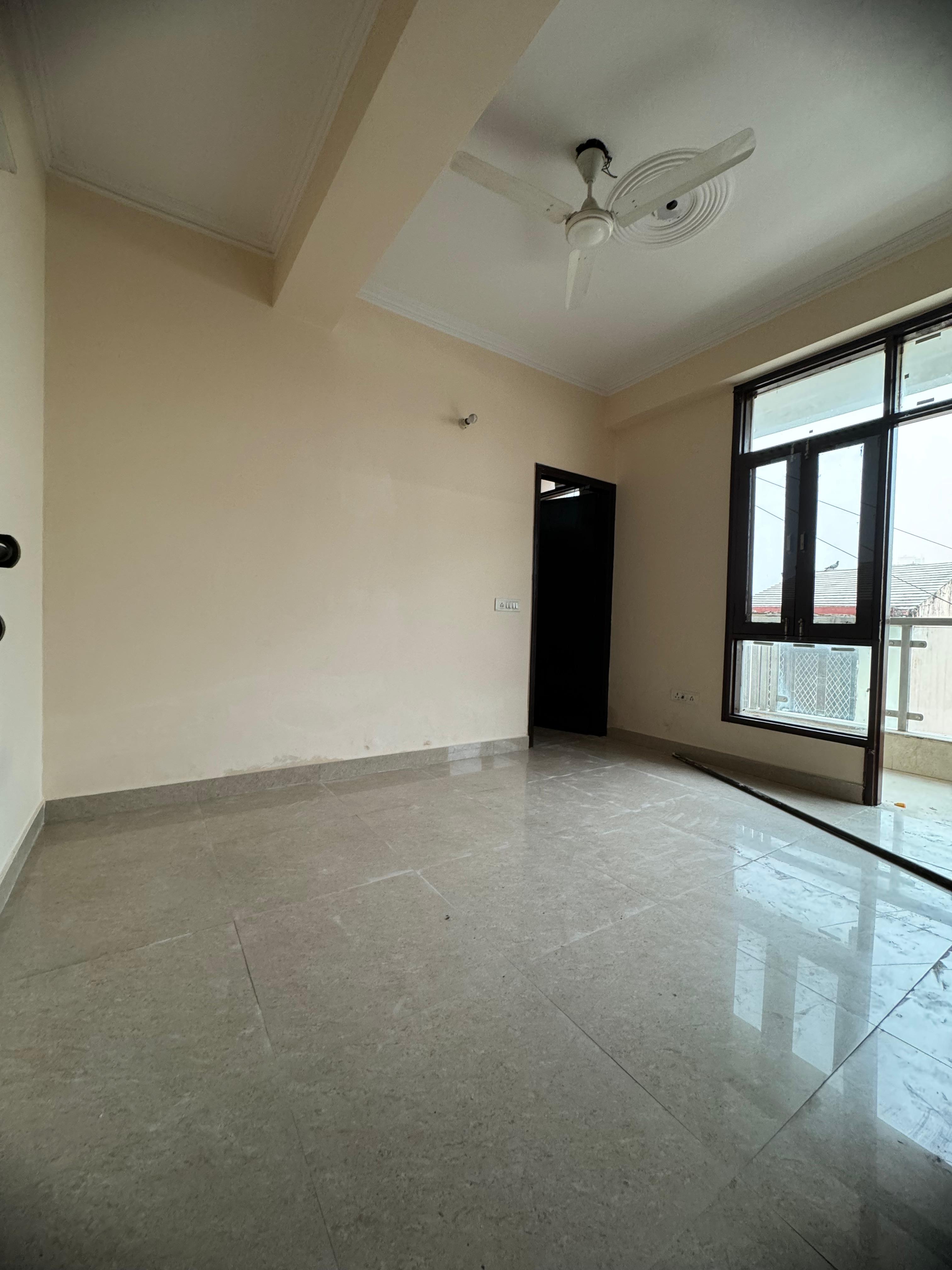 2 BHK Builder Floor For Rent in Chattarpur