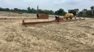  Plot – Exterior View View at Gosainganj - for Sale