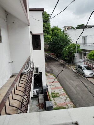 Balcony in 2 BHK Independent House at Jankipuram – for Rent