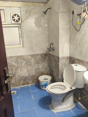 Bathroom in 3 BHK Apartment at Amrapali Crystal Homes, Sector 76 – for Rent
