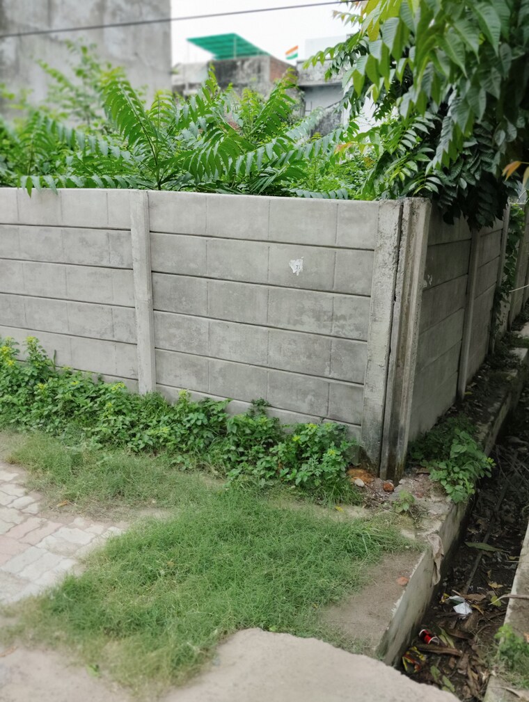 Exterior View, aliganj  2400 Sq.Yd. Plot In Aliganj Lucknow 9214379