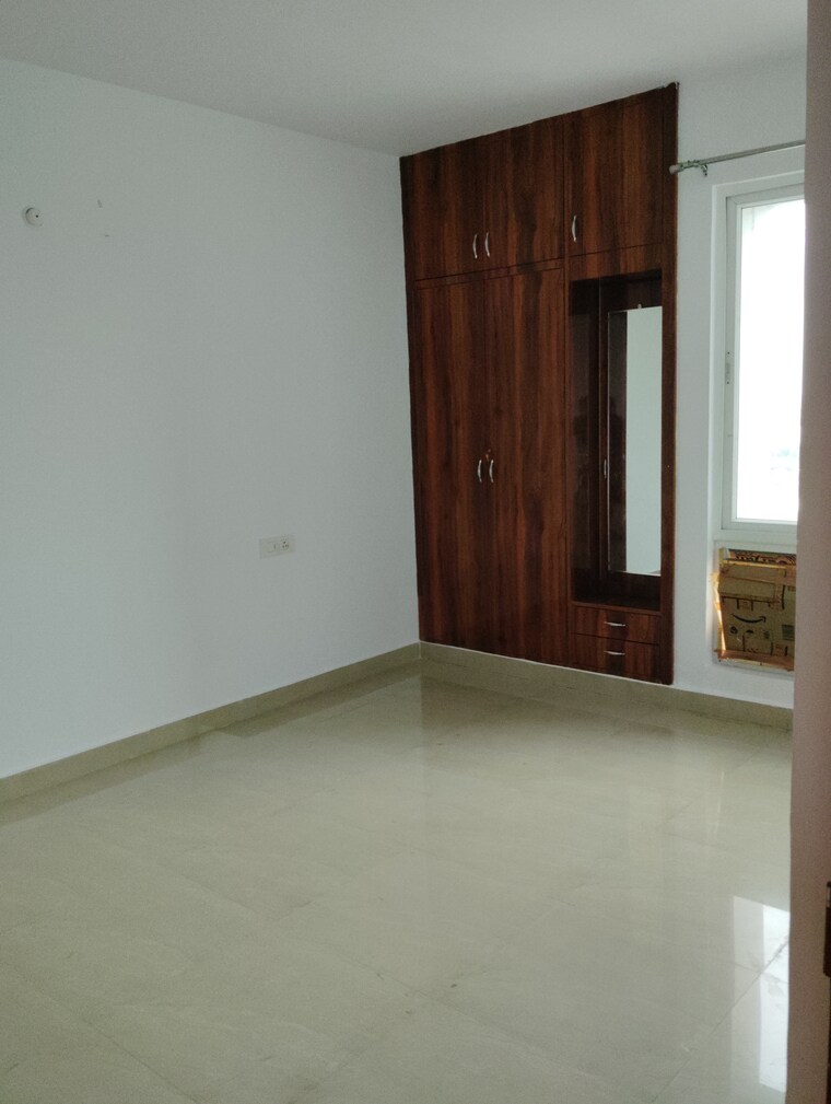 Room, kursi road 2 Bedroom 1350 Sq.Ft. Apartment In Kursi Road Lucknow 9214396