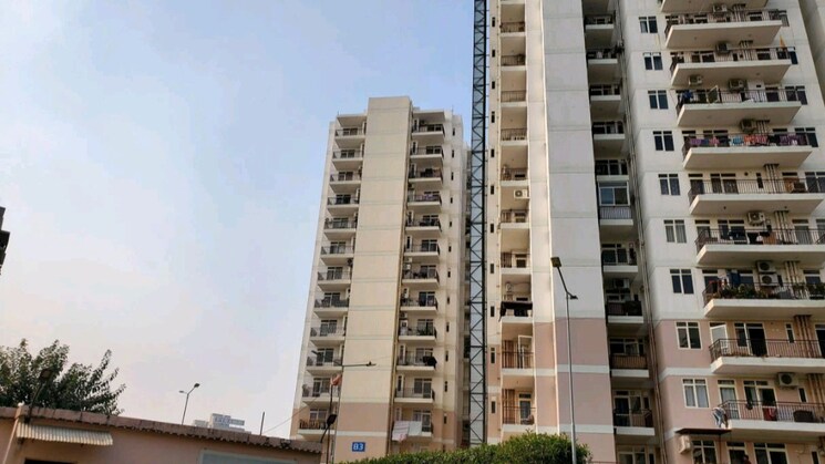 Exterior View, suncity-avenue-76 2 Bedroom 682 Sq.Ft. Apartment In Sector 76 Gurgaon 9214446