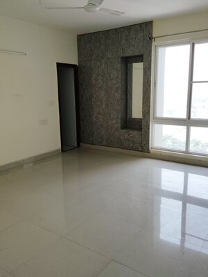 3.5 BHK Apartment For Rent in Jankipuram Extension