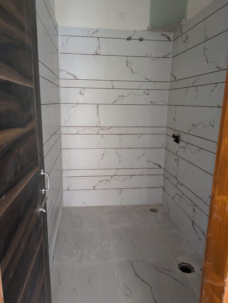 Bathroom, ms-enclave-zirakpur 3 Bedroom 1000 Sq.Ft. Independent House In Dhakoli Zirakpur 9214481