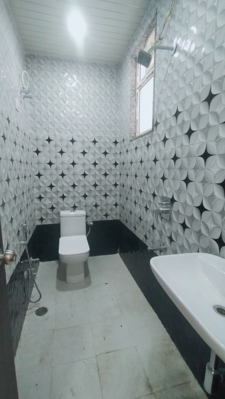 Master Bedroom, gomti nagar 6 Bedroom 4800 Sq.Ft. Independent House In Gomti Nagar Lucknow 9214541