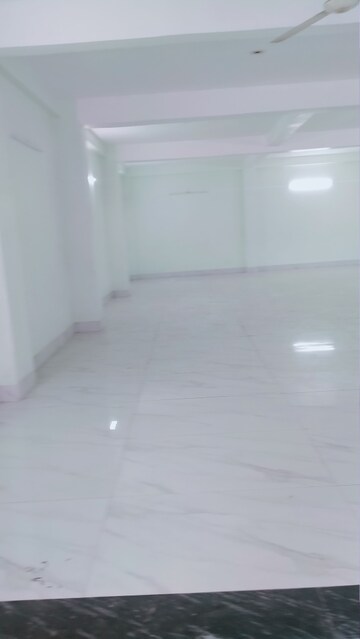 Room in 6 BHK Independent House at Gomti Nagar – for Rent