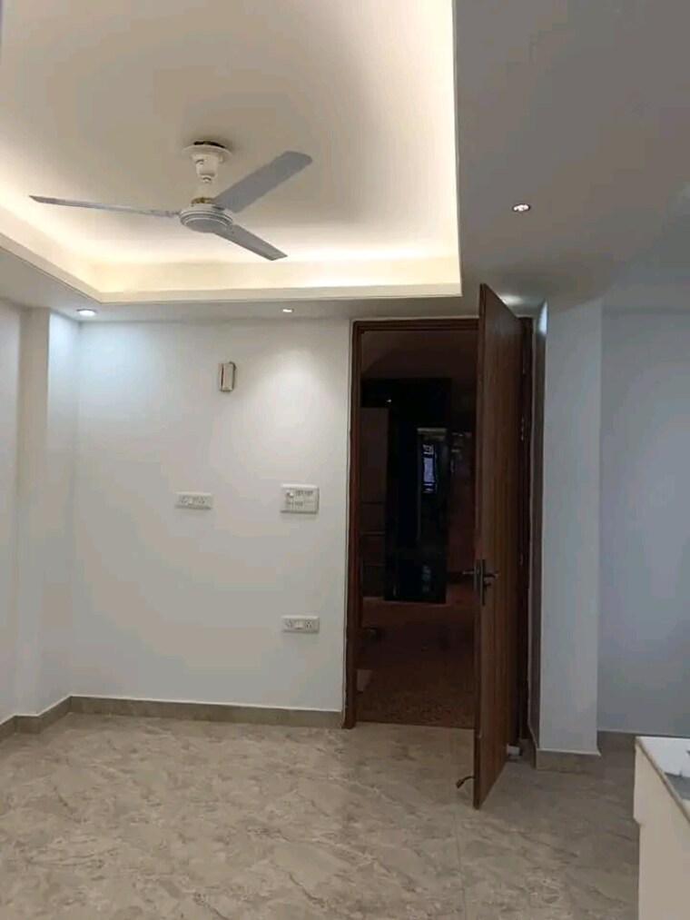 Bathroom, palm-residency-chhatarpur 3 Bedroom 1350 Sq.Ft. Builder Floor In Chattarpur Delhi 9214611