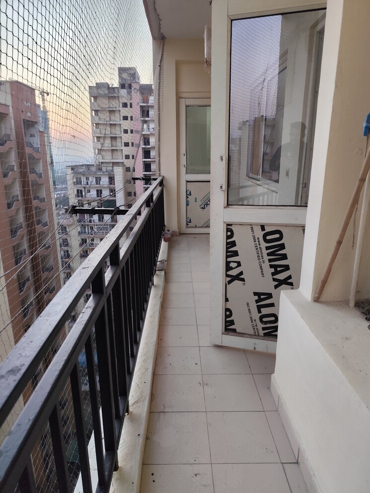 Balcony, aims-golf-city 4 Bedroom 2525 Sq.Ft. Apartment In Sector 75 Noida 9214640
