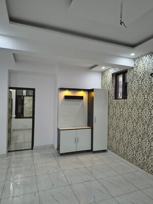 Building Lobby in 3 BHK Builder Floor at Pir Machalla – for Sale