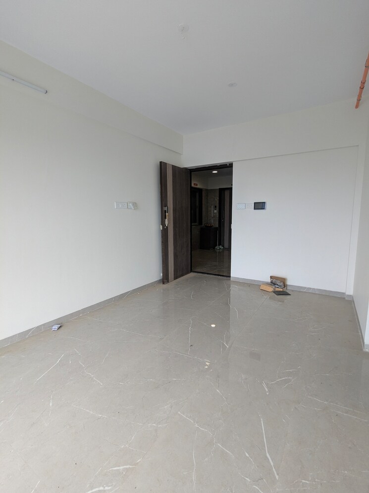Room, veena-smart-homes 1 Bedroom 393 Sq.Ft. Apartment In Kandivali West Mumbai 9214655