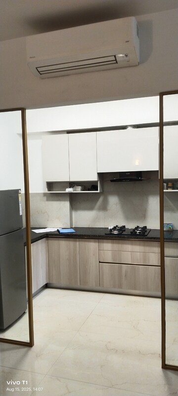 Furnished Amenities in 3 BHK Builder Floor at Smart World Orchard, Sector 61 – for Rent