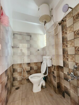 Bathroom in 1 BHK Builder Floor at Singasandra – for Rent