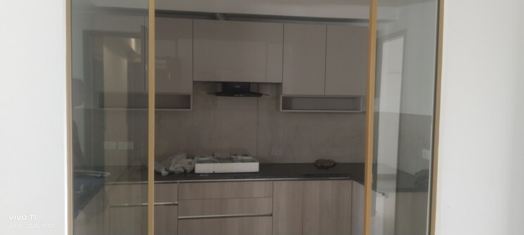 Bathroom, smart-world-orchard 3 Bedroom 1650 Sq.Ft. Builder Floor In Sector 61 Gurgaon 9214730