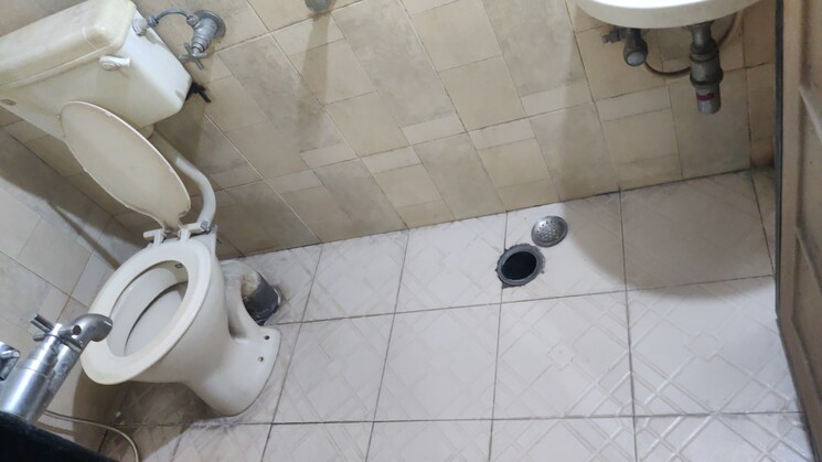 Bathroom, paradise-sai-mannat 3 Bedroom 2000 Sq.Ft. Apartment In Kharghar Navi Mumbai 9214740