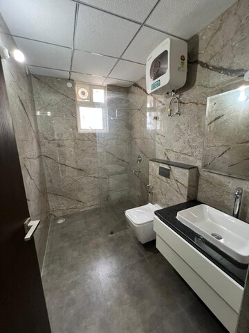 Bathroom in 3.5 BHK Apartment at Ambala Highway – for Rent