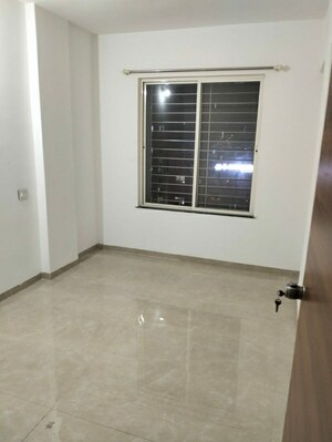 Room in 2 BHK Apartment at Chaandrai Jadhav Prestige, Ambegaon Budruk – for Rent