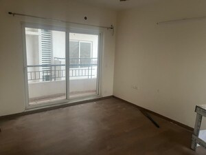 Room in 3 BHK Apartment at Ansal Crown Heights, Sector 80 – for Rent