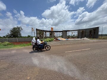  Plot – Exterior View View at Mominpet - for Sale