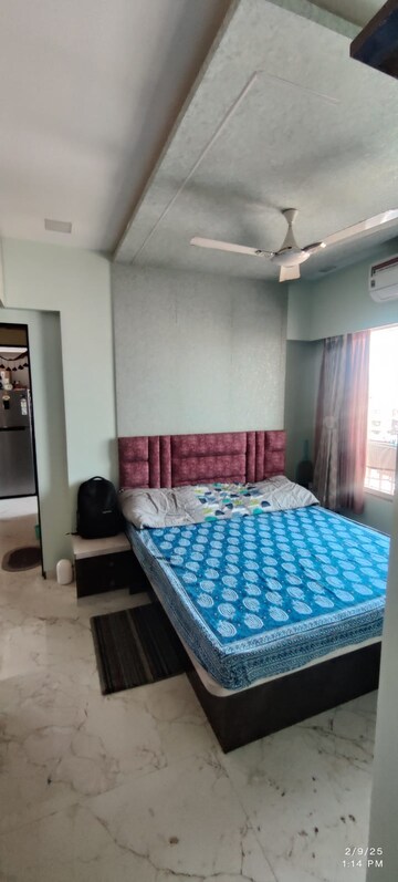 2 BHK Apartment For Sale in Dahisar West