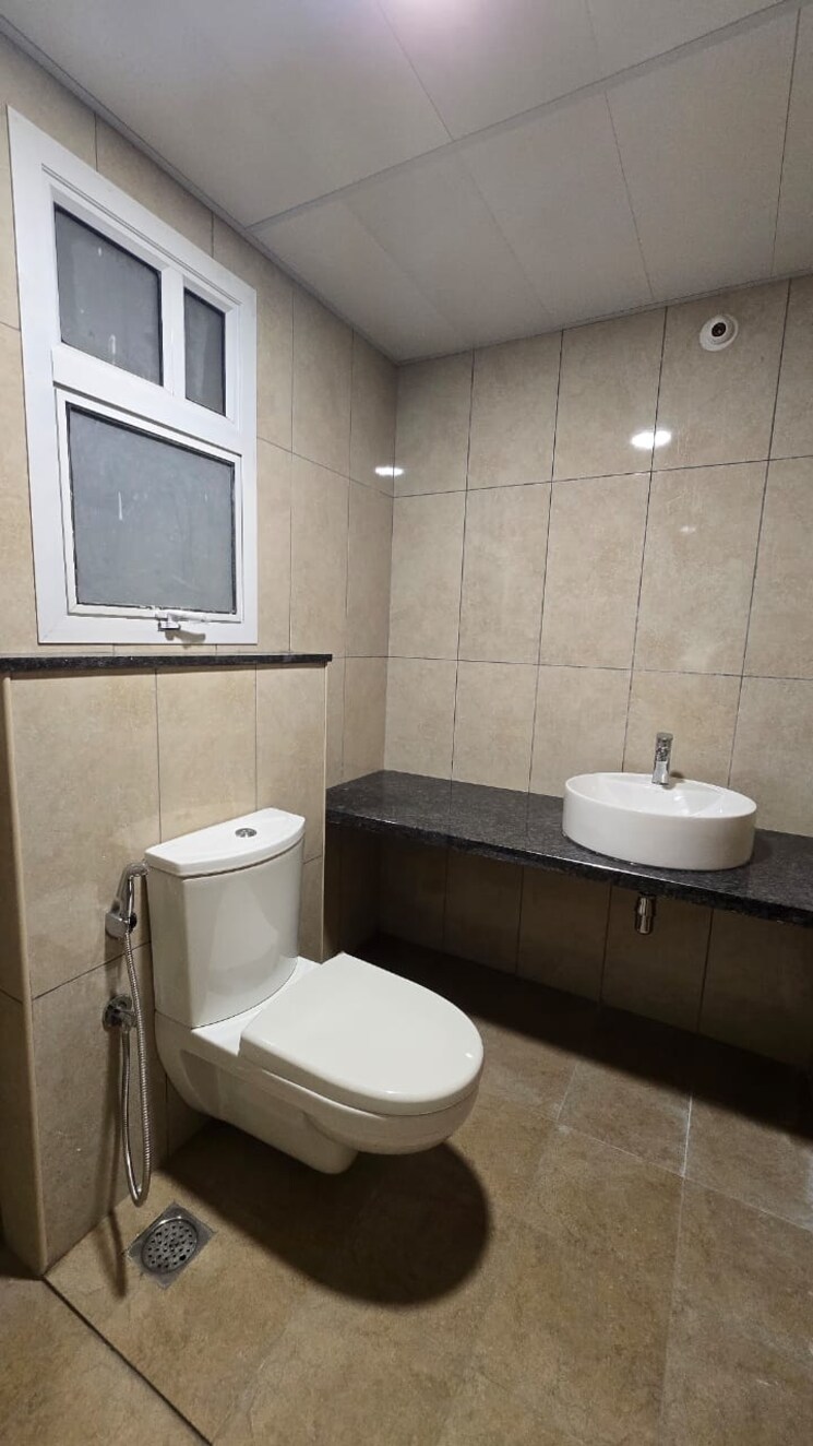 Bathroom, avalon-park-at-the-prestige-city 3 Bedroom 1536 Sq.Ft. Apartment In Sarjapur Road Bangalore 9214943