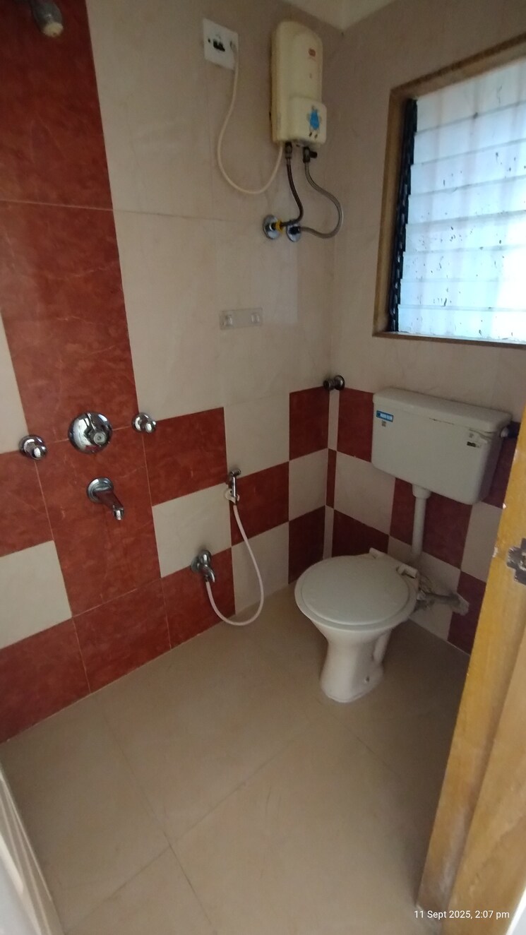 Bathroom, charkop sector 8 1 Bedroom 610 Sq.Ft. Apartment In Charkop   Sector 8 Mumbai 9215013