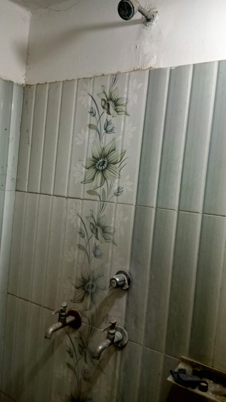 Bathroom, chinhat 2 Bedroom 1100 Sq.Ft. Independent House In Chinhat Lucknow 9215020