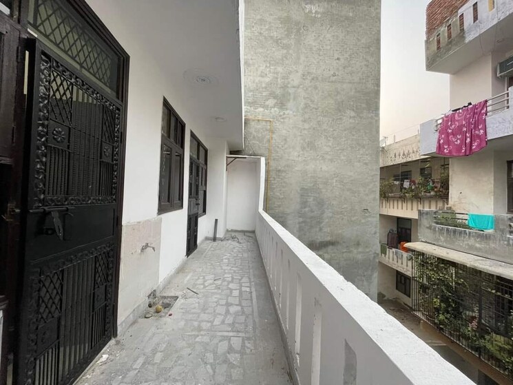 Balcony, ashoka enclave 4 Bedroom 2700 Sq.Ft. Builder Floor In Ashoka Enclave Faridabad 9215060