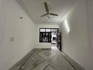 Room in 4 BHK Builder Floor at Ashoka Enclave – for Rent