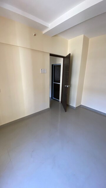 Room in 1 BHK Apartment at Nine Star Residency, Makane Kapase – for Rent