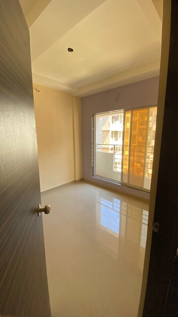 Room in 1 BHK Apartment at Nine Star Residency, Makane Kapase – for Rent