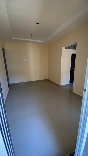 Room in 1 BHK Apartment at Nine Star Residency, Makane Kapase – for Rent