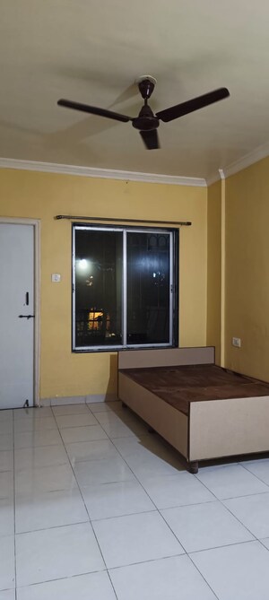 Room in 1 BHK Apartment at Planet Millennium CHS, Pimple Saudagar – for Rent