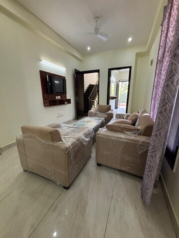 Living Room in 2 BHK Builder Floor at Sushant Lok I – for Rent