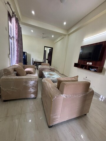 Living Room in 2 BHK Builder Floor at Sushant Lok I – for Rent